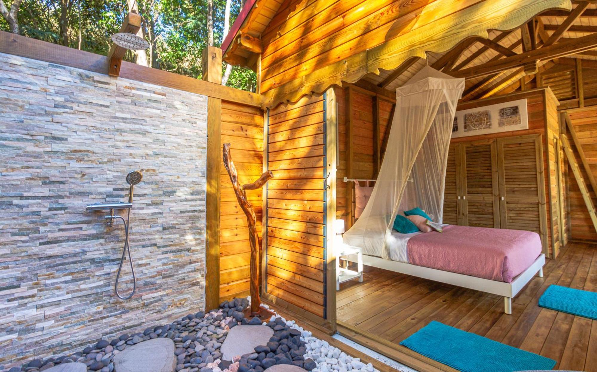 Au Jardin Des Colibris Ecolodge&Spa Deshaies Exterior foto